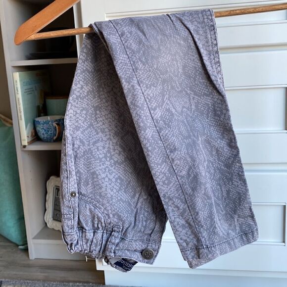 Childrens Place jeggings   - Picture 3 of 6